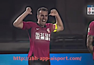 爱体育app-德甲球队对攻技巧：如何突破防线